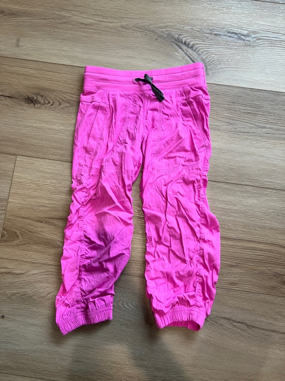 Ivivva lululemon girls Joggers size 8 Live to Move pants